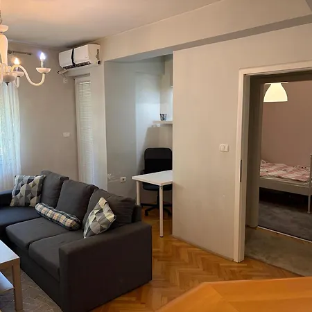 3 Min Walk To Balkan * Skopje