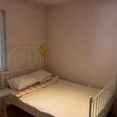 Apartment 3 Min Walk To Balkan Skopje