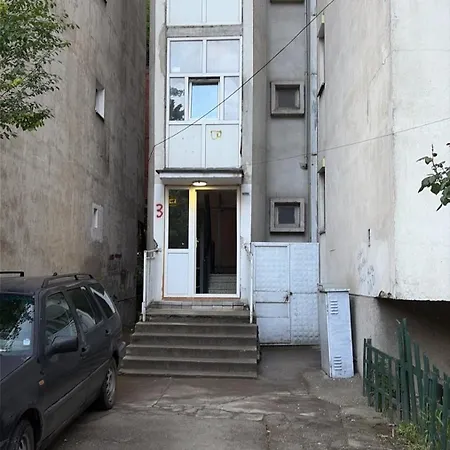 3 Min Walk To Balkan Skopje