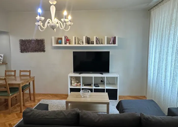 3 Min Walk To Balkan 아파트 스코페