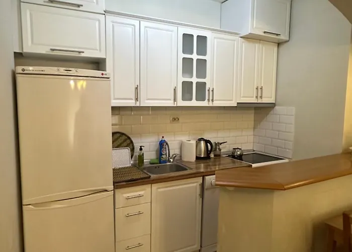 3 Min Walk To Balkan 아파트 스코페